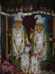 Нажмите на изображение для увеличения.&nbsp;

Название:	nitai-gaura - копия.jpg&nbsp;
Просмотров:	9&nbsp;
Размер:	95.0 Кб&nbsp;
ID:	5837